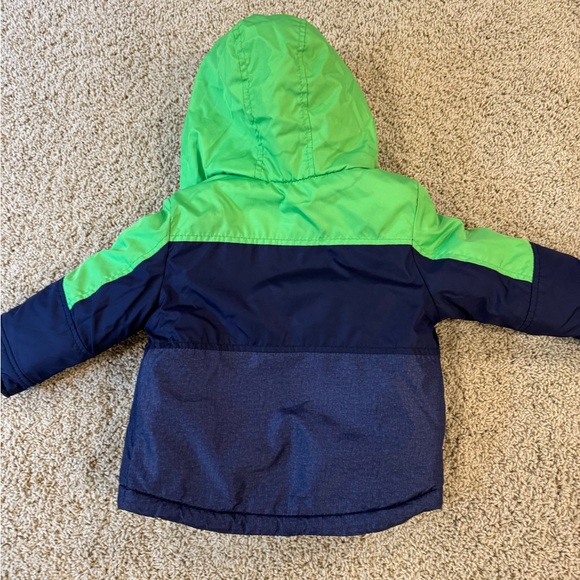 Boys Carter Classic and Unique puffer winter jacket with hood 18Months - Picture 7 of 8